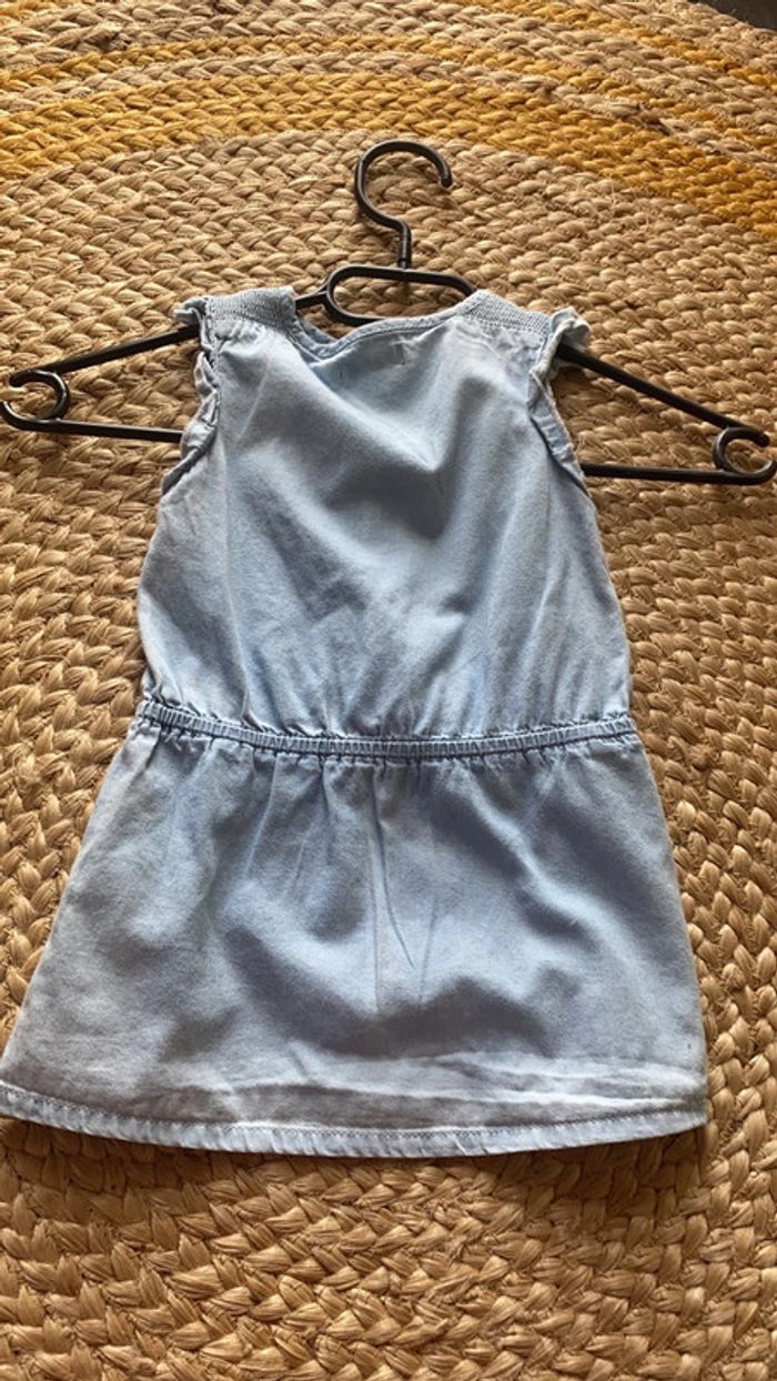 Robe en jean fin 9 mois - photo numéro 2