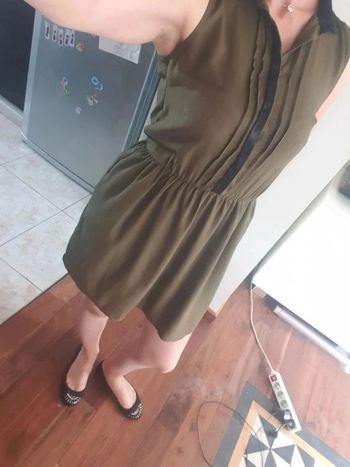 Robe kaki stradivarius taille S