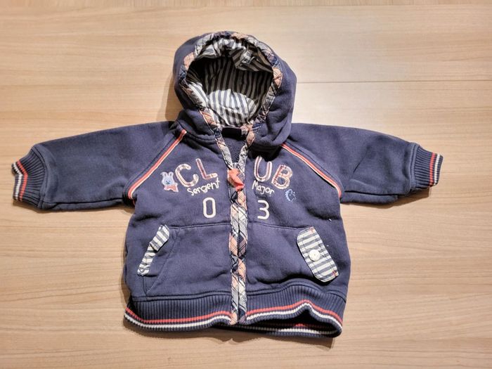 Gilet taille 6 mois (67 cm)