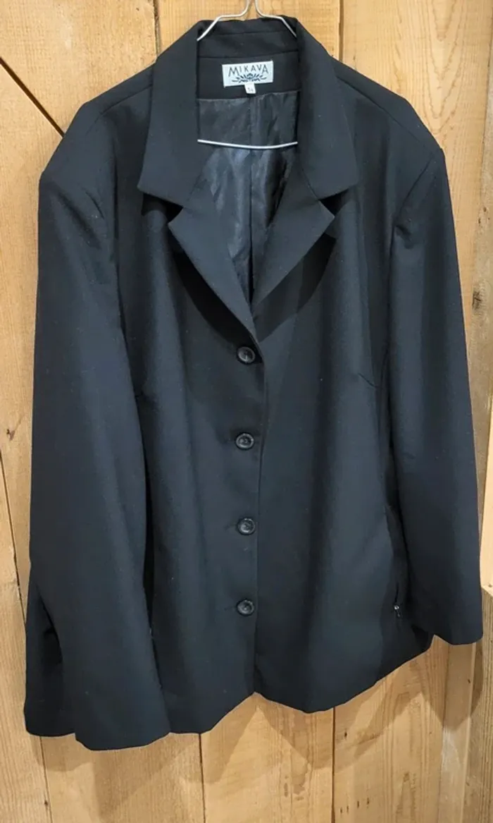 Veste blazer femme Mikava noire – Taille 54 – Noir - Très bon état - photo numéro 2