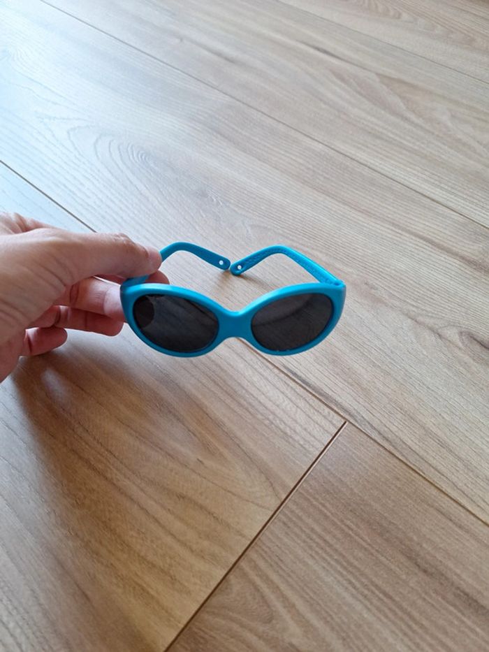 Lunettes de soleil bébé