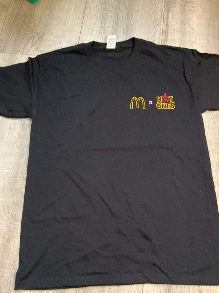 Tee shirt noir McDo Hot sauce manches courtes