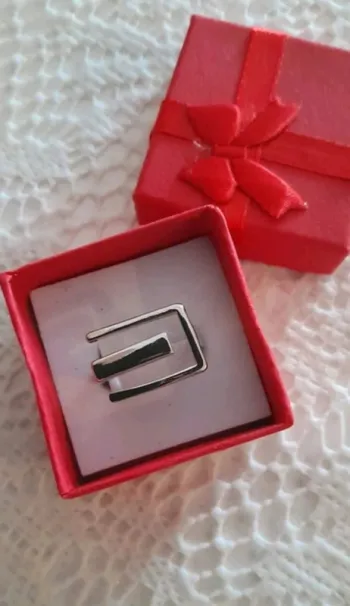 Bague ouverte, acier inoxydable, taille 56, couleur argentée