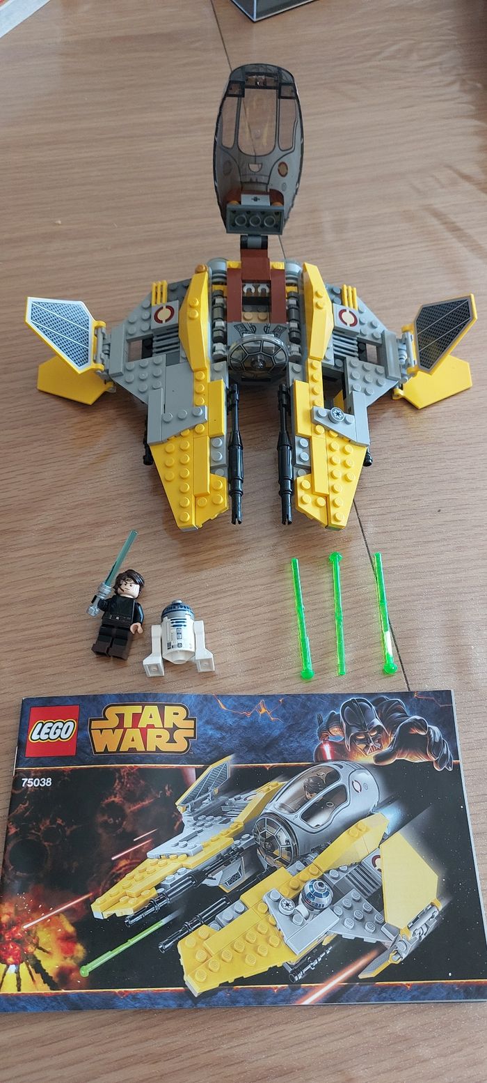 Vaisseau star wars l intercepteur jedi d anakin