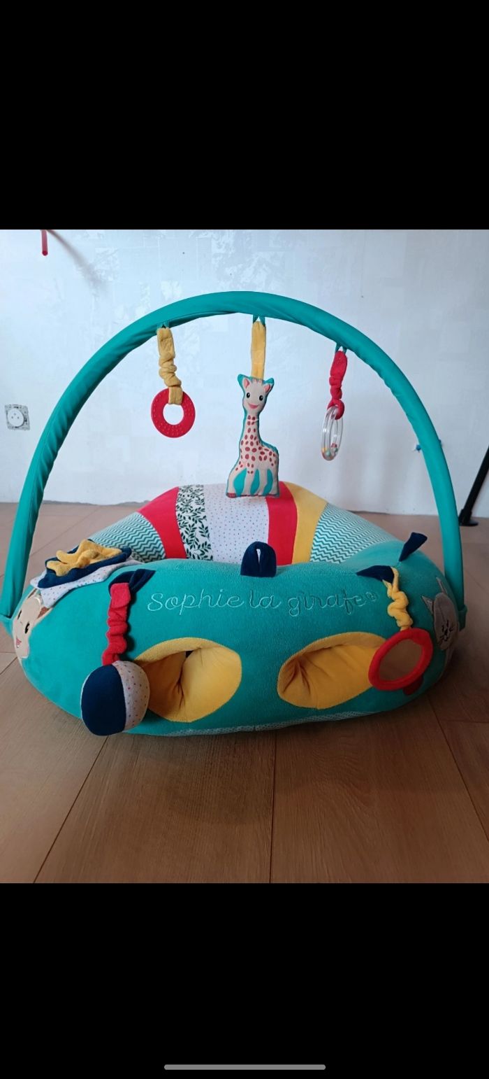 Siège d'éveil "Seat and play" de Sophie la girafe