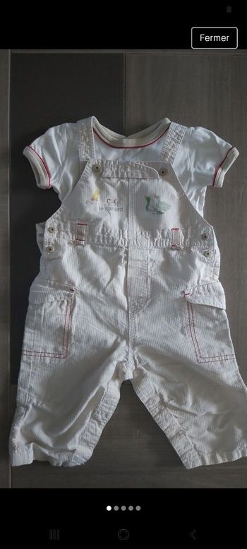 Ensemble tee-shirt et salopette