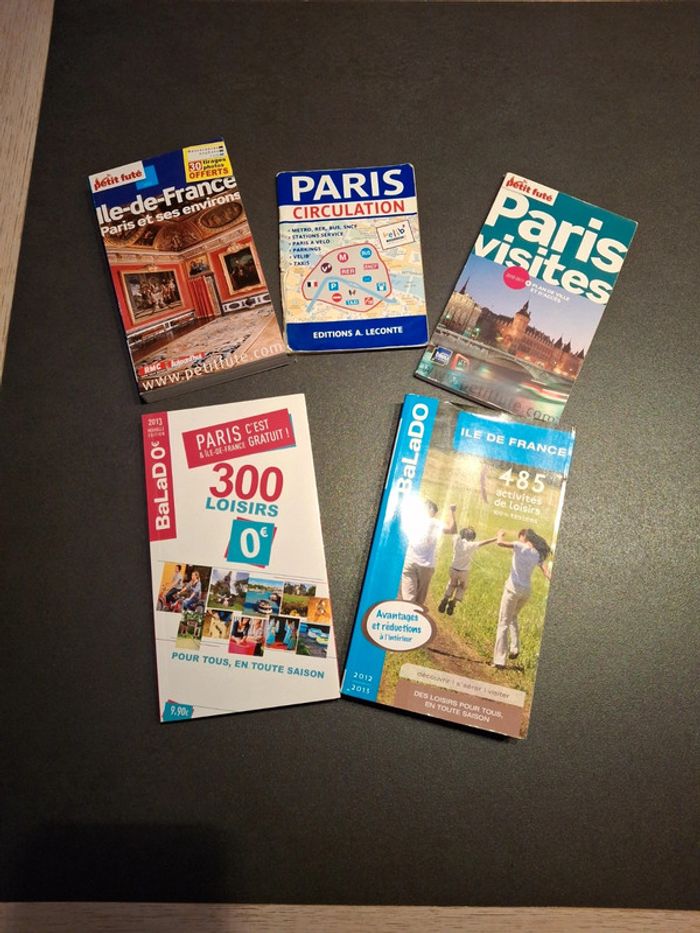 Lot livres paris