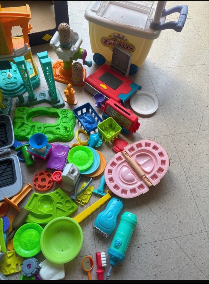 Lot d’accessoires Pâte à modeler - photo numéro 8