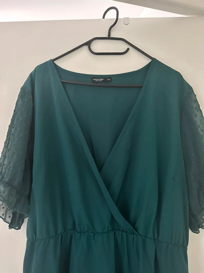 Robe SHEIN curve verte - photo numéro 2