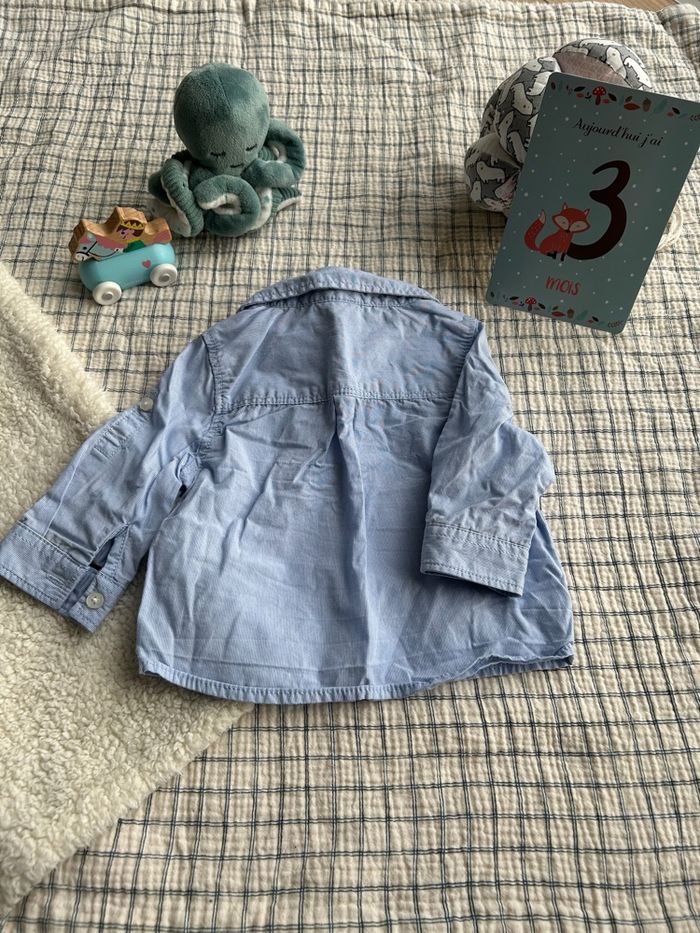 Chemise bleu clair - photo numéro 3