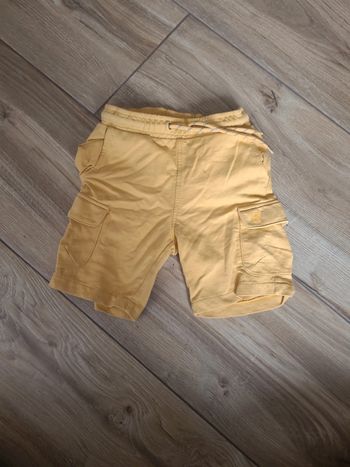 Short 3 ans