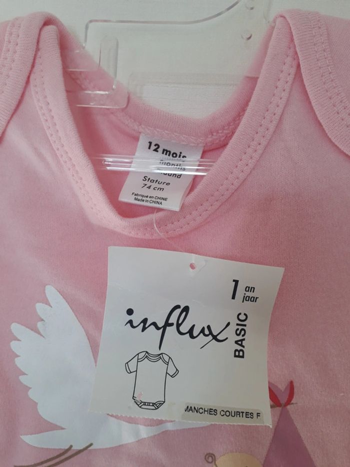 Body rose - 12 mois - photo numéro 3