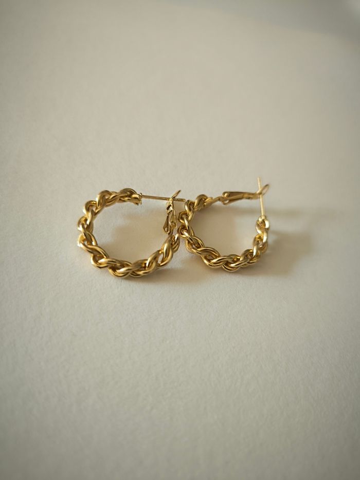 Boucle d'oreille - photo numéro 2