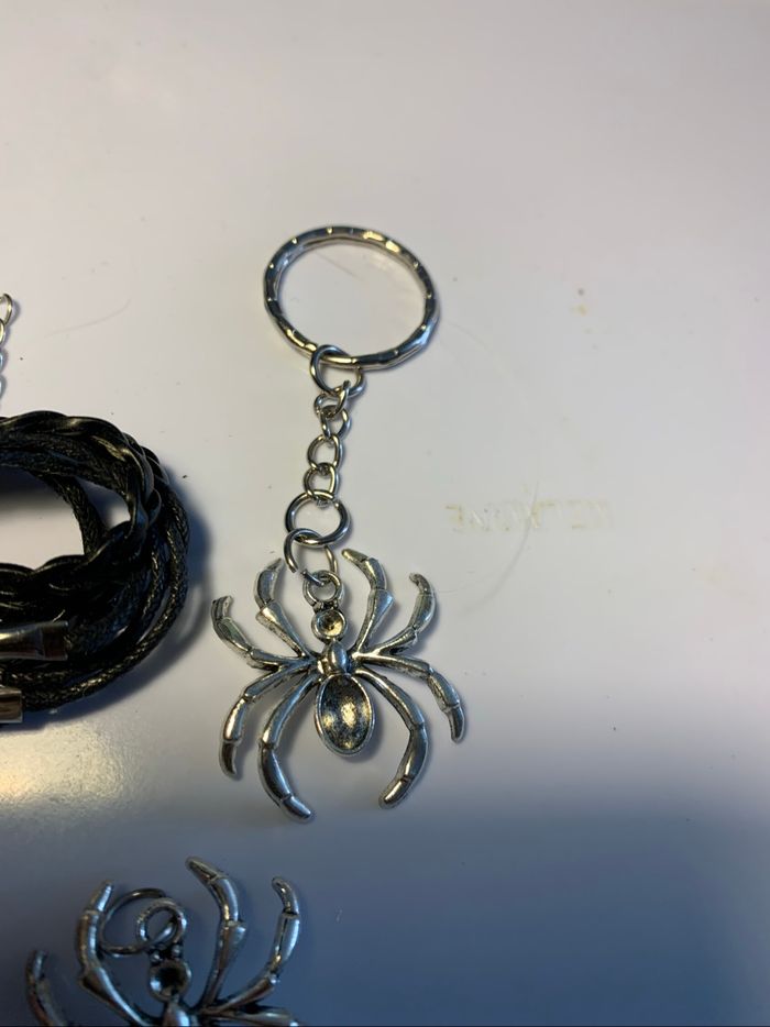 Bijoux araignée - photo numéro 3