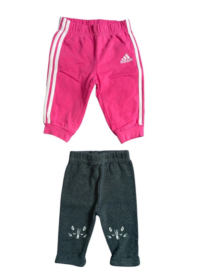Lot pantalon survêtement adidas et legging 3 mois