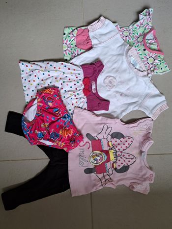Lot vêtements fille 3 mois