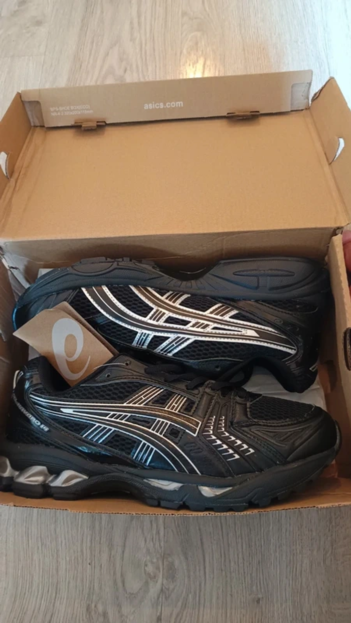 ASICS Gel-Kayano 14 Noir 39 - photo numéro 2