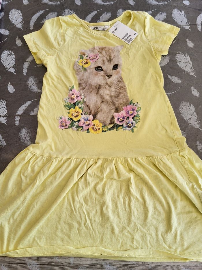 Robe neuve avec étiquette 🏷 taille 8 / 10 ans