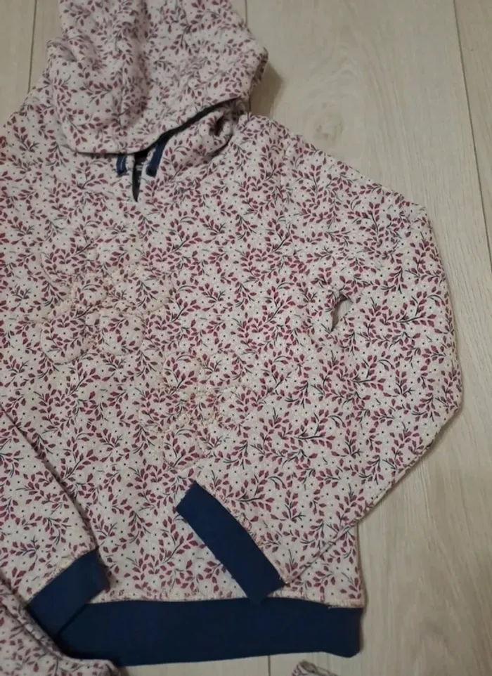 Tenue de sport 9A - photo numéro 3
