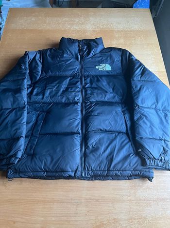 Doudoune The North Face noire brillante