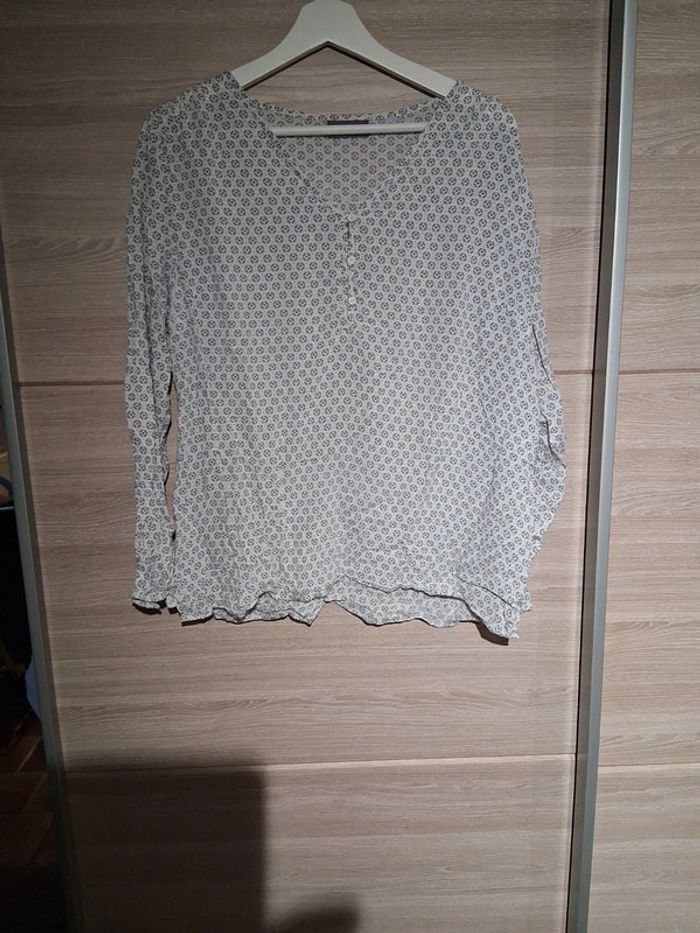 Chemise blouse manches longues taille 48 Yessica