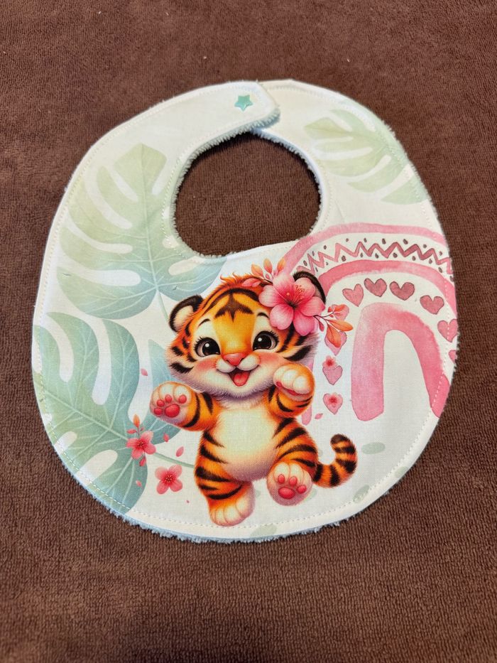 Bavoirs - photo numéro 1