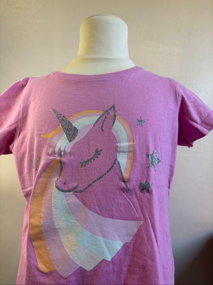 T-shirt fille taille 128 - photo numéro 2