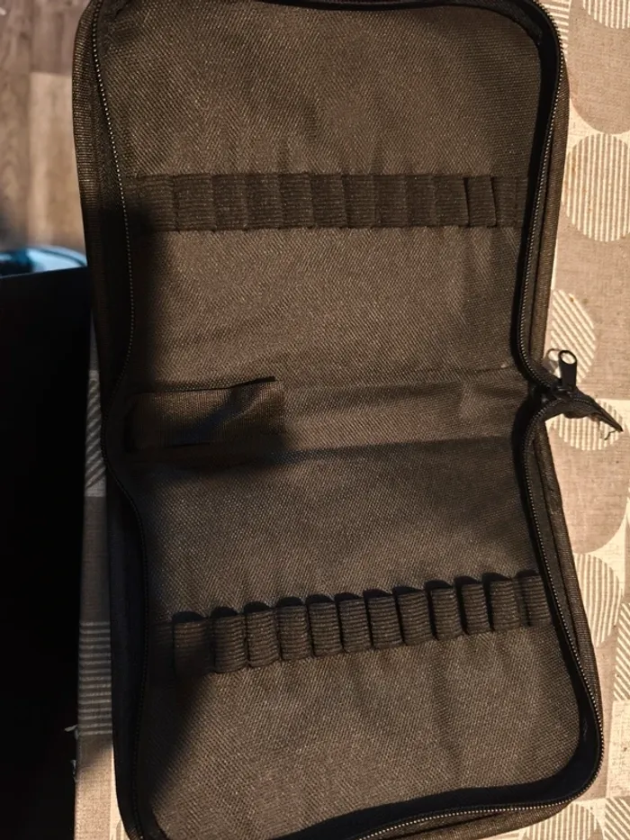 Pochette pour feutre ou stylo - photo numéro 2