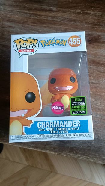 Funko pop charmander 455 Flocked