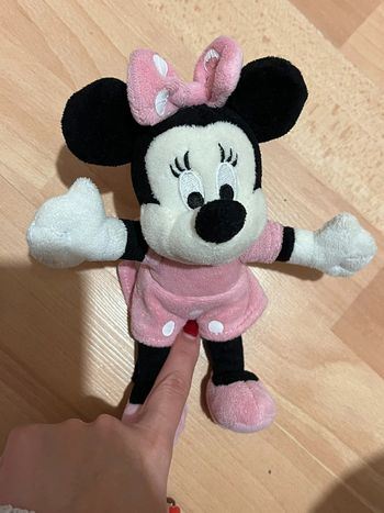 Petite peluche minnie