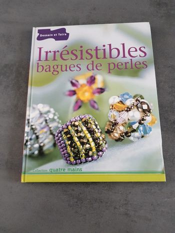 Irrésistible bague de perles