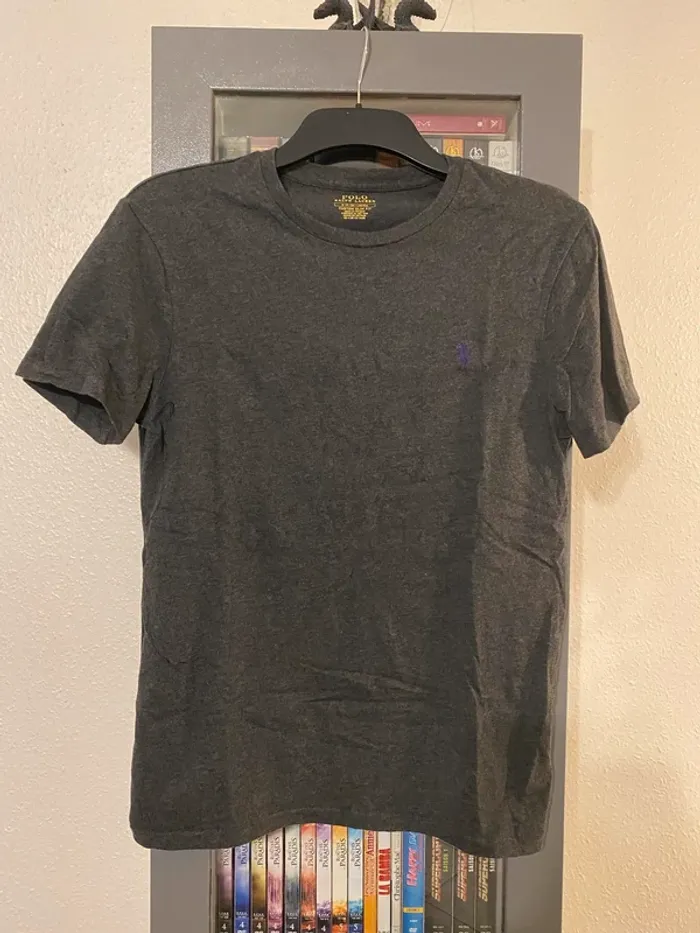 lot de 4 tee-shirts ralph lauren levi’s tommy hilfiger taille S - photo numéro 12