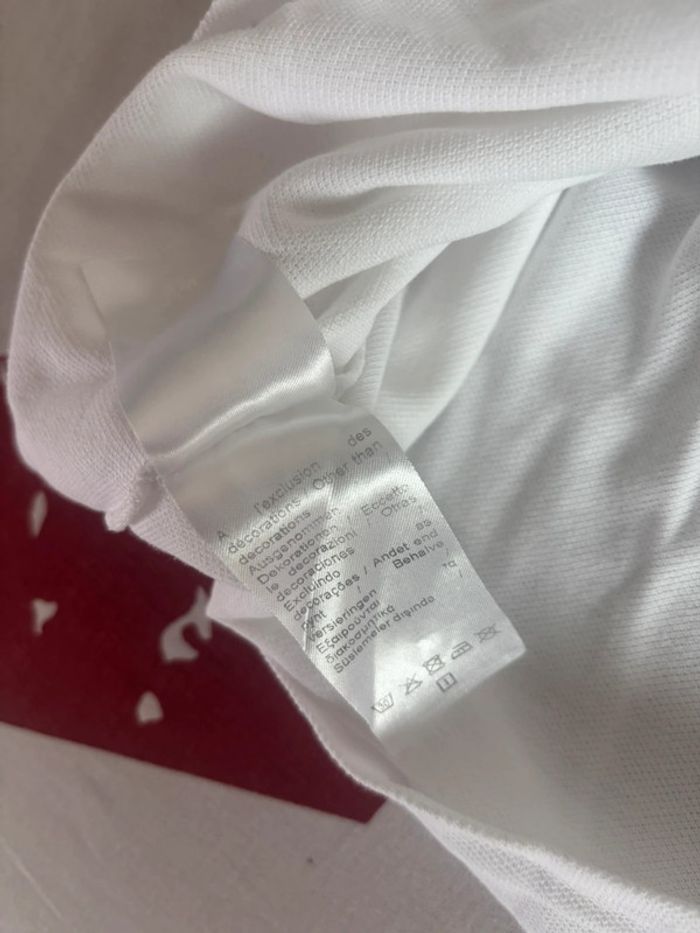 Polo manches longues Lacoste, taille S. Crocodile, bleu, blanc rouge - photo numéro 8