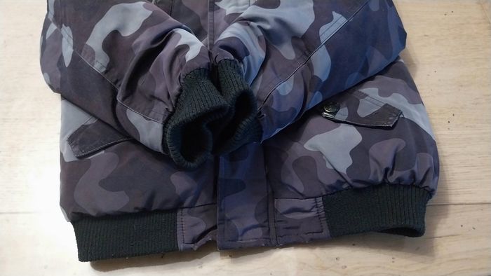 Manteau garçon 10ans en bon état - photo numéro 4