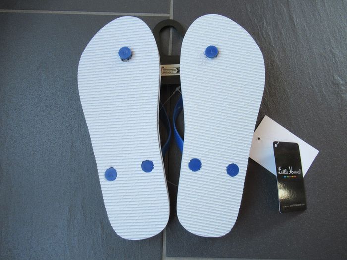 Tongs (claquettes) Little Marcel 36 neuves - photo numéro 2