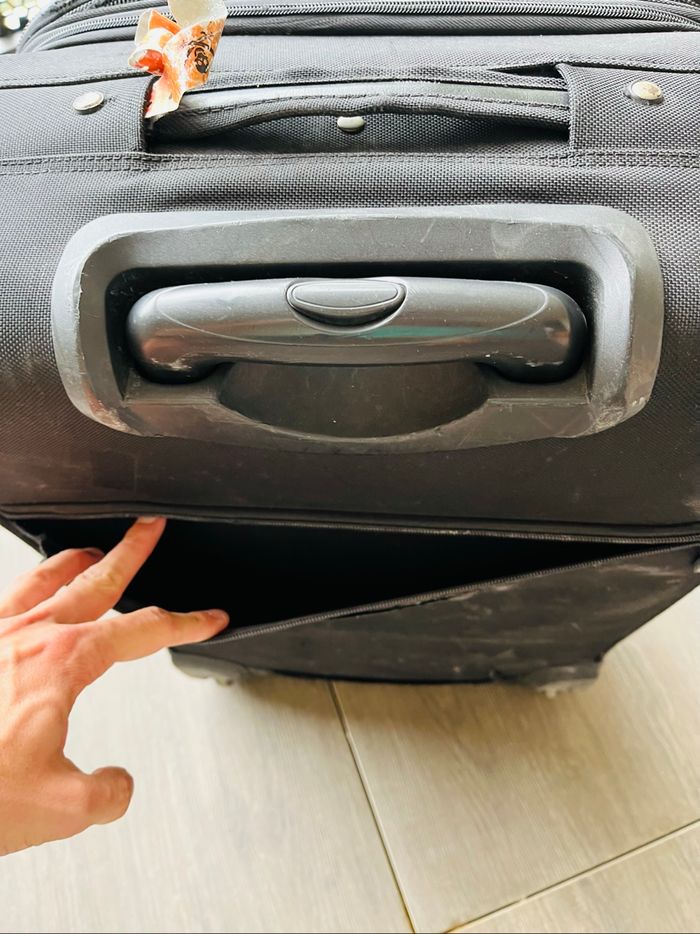 Valise grande noire - photo numéro 3