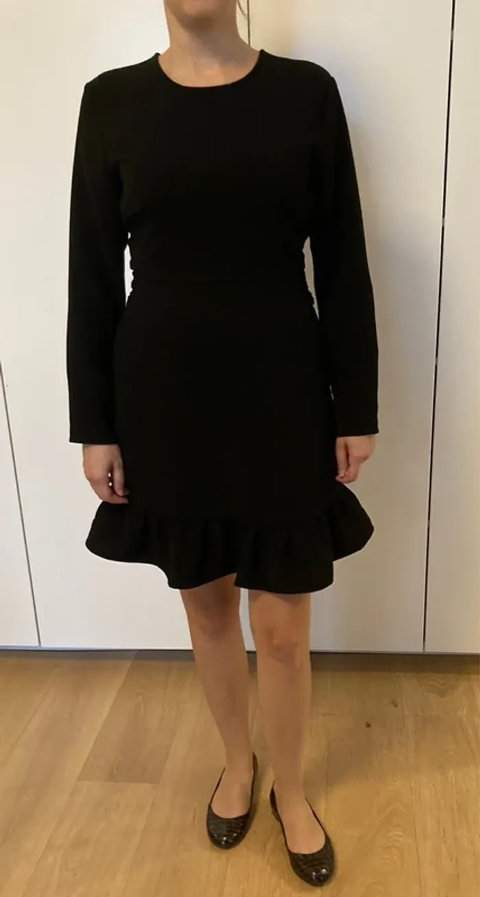 Robe noire Karl Marc John taille S neuve