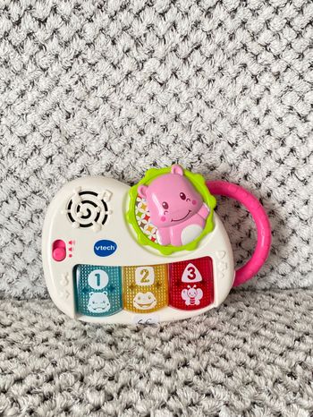 Jouet Piano Hochet Musical Rose Vtech