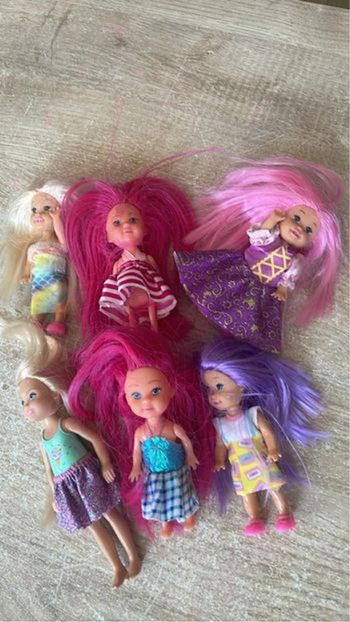 Lot de 6 mini poupées type Barbie Chelsea/Kelly