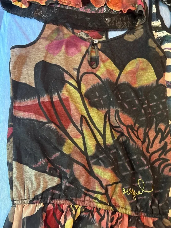 Gros lot de vêtements en S dont un L Desigual uniquement - photo numéro 6