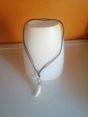 🌸Collier cordon noir et pendentif aigle argenté 🌸