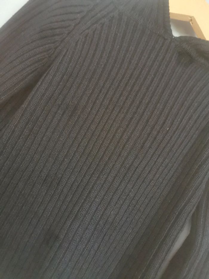 Pull court - photo numéro 2