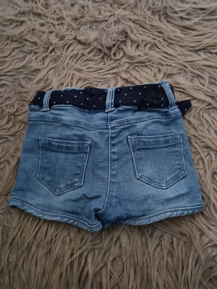 Short en jean avec ceinture 9mois - photo numéro 5