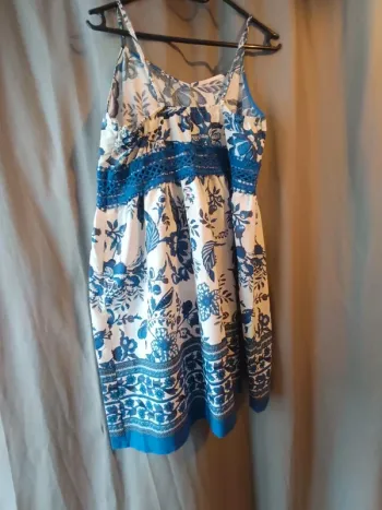 Robe bleu et blanc