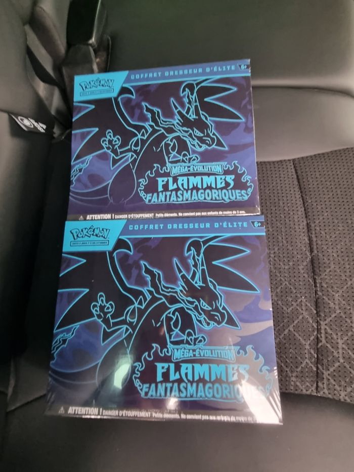 Lot de 2 Pokémon ETB Méga Évolutions ME2 – Flammes Fantasmagoriques - photo numéro 2