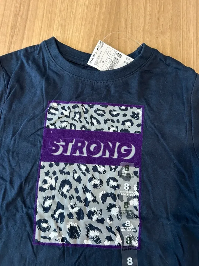 Tee shirt kiabi 8 ans neuf avec étiquette - photo numéro 3