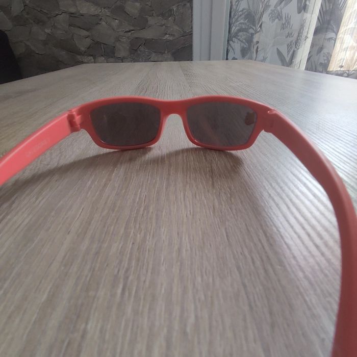 Lunette bebe très bon etat - photo numéro 2