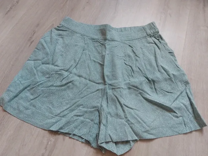 Short h&m t36