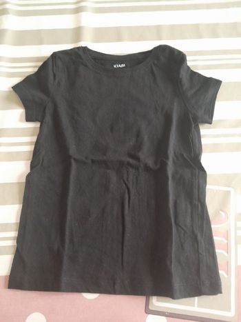 Tee-shirt manches courtes fille Taille 4ans