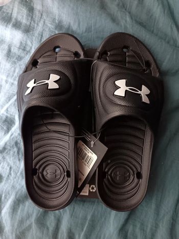 Claquette under armour
